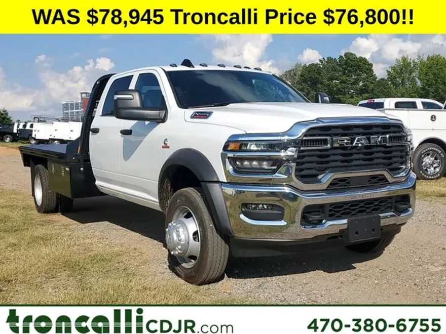 2025 Ram 5500 Tradesman photo 1