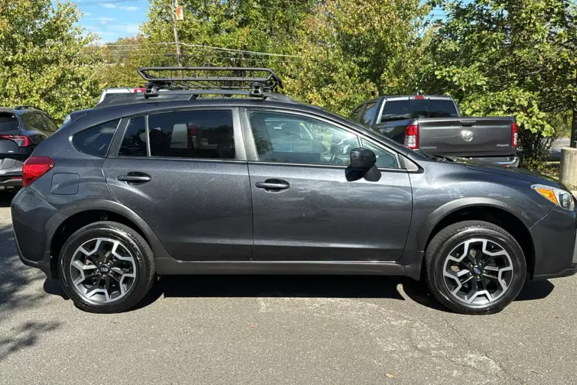 2016 Subaru Crosstrek Premium photo 1