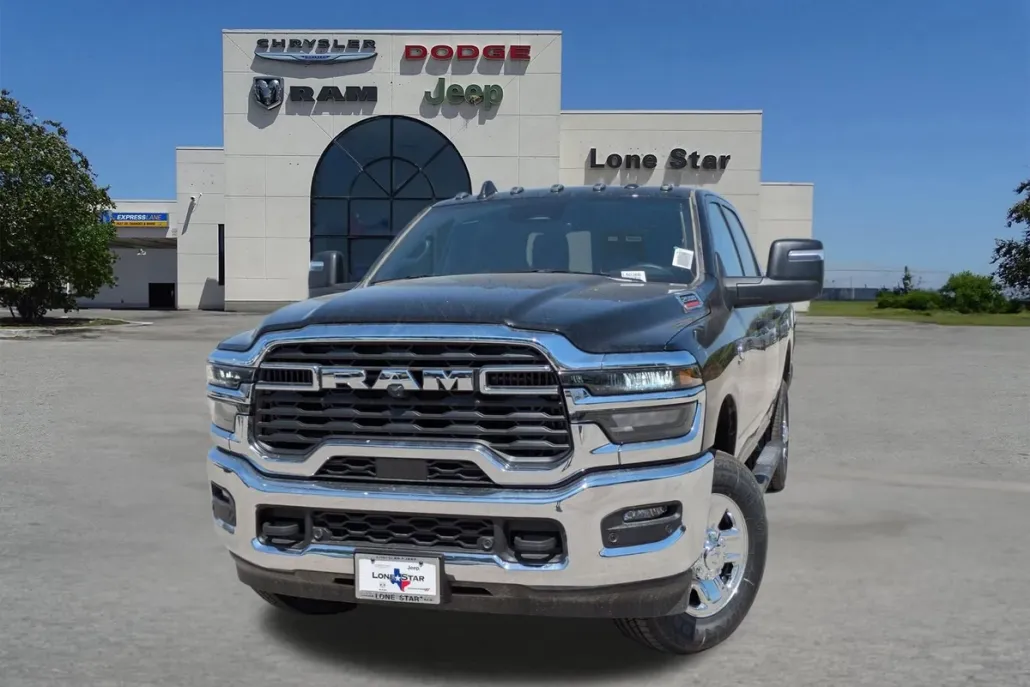 2025 Ram 2500 Tradesman photo 1
