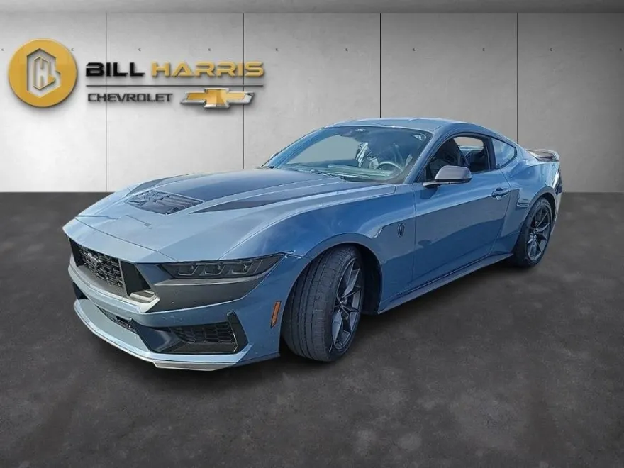 2025 Ford Mustang Dark Horse photo 1