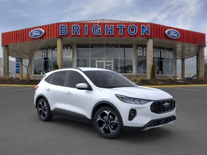 2025 Ford Escape Hybrid ST-Line Select photo 1
