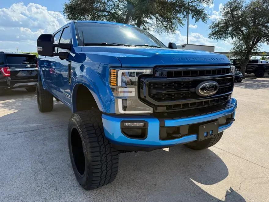 2020 Ford F-250 photo 1