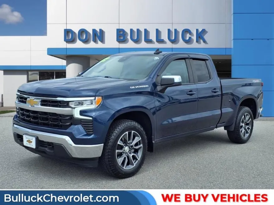 2022 Chevrolet Silverado 1500 LT photo 1