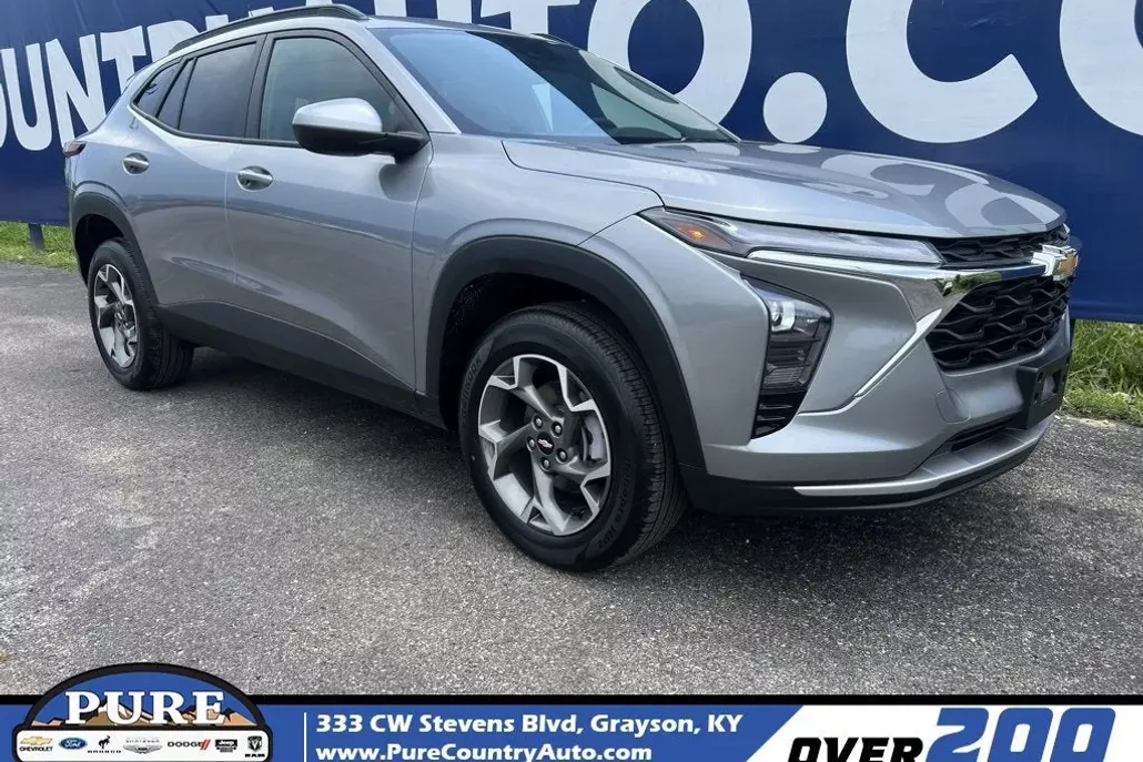 2025 Chevrolet Trax ACTIV photo 1
