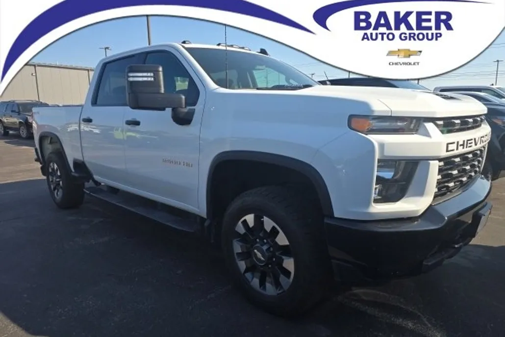 2021 Chevrolet Silverado 2500HD Custom photo 1