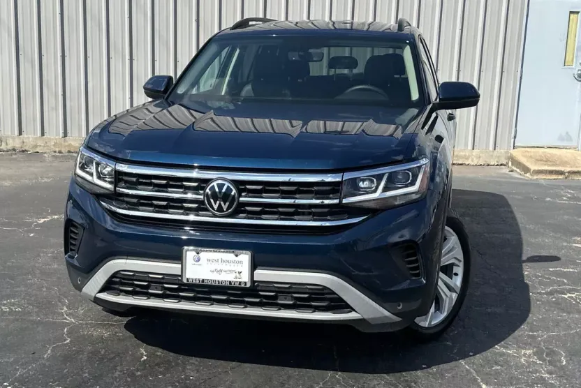 2023 Volkswagen Atlas V6 SE Technology photo 1