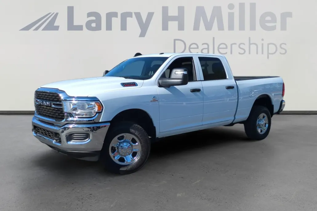 2023 Ram 2500 Tradesman photo 1