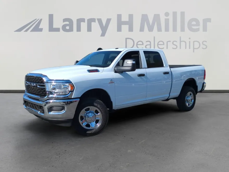 2023 Ram 2500 Tradesman photo 1