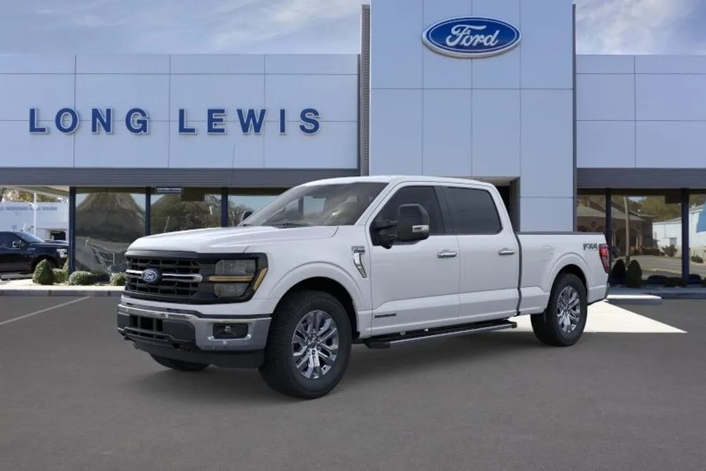 2025 Ford F-150 XLT photo 1