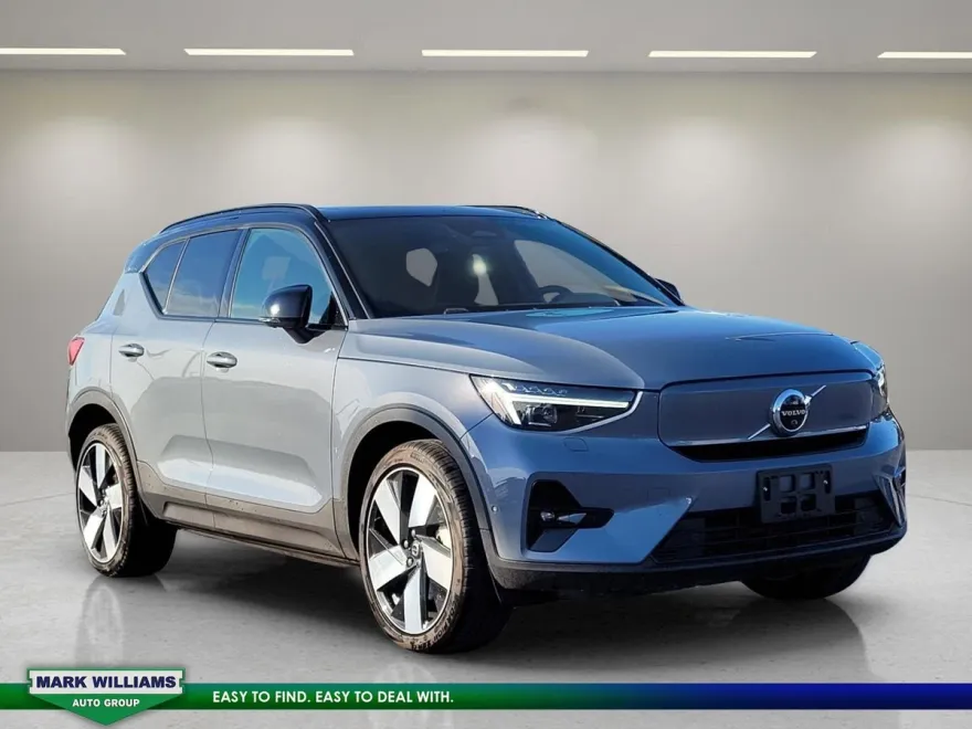 2023 Volvo XC40 Recharge Ultimate photo 1