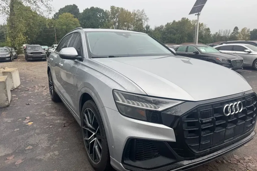 2019 Audi Q8 line Prestige photo 1