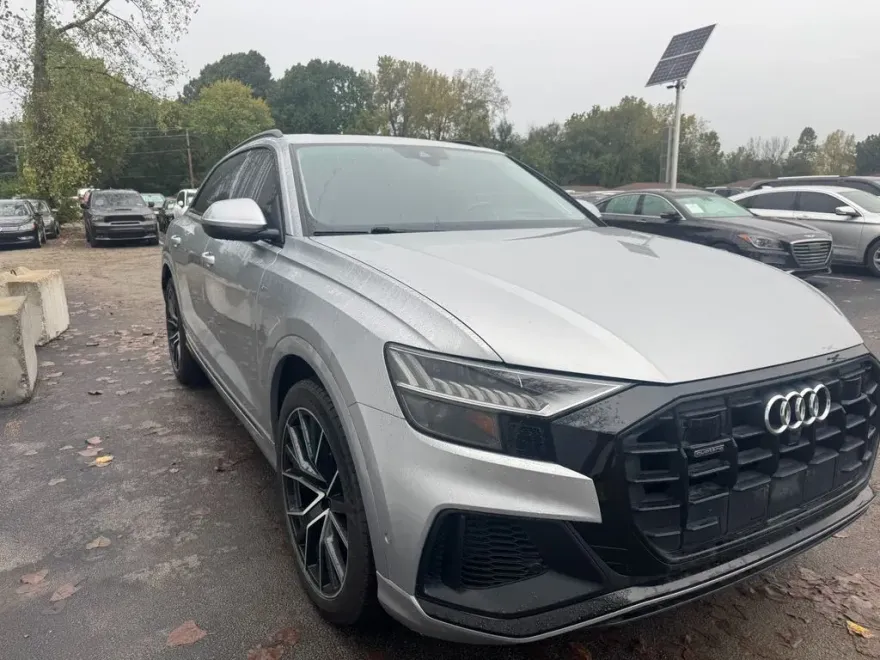 2019 Audi Q8 line Prestige photo 1