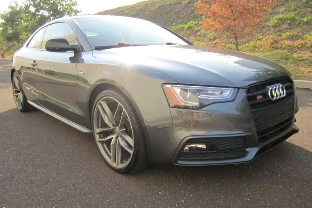 2016 Audi S5 Prestige photo 1