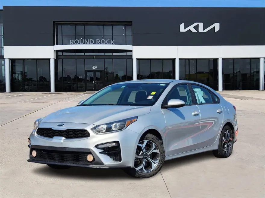 2020 Kia Forte LXS photo 1