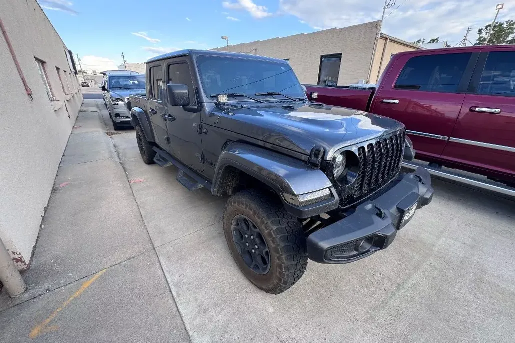 2023 Jeep Gladiator Sport photo 1
