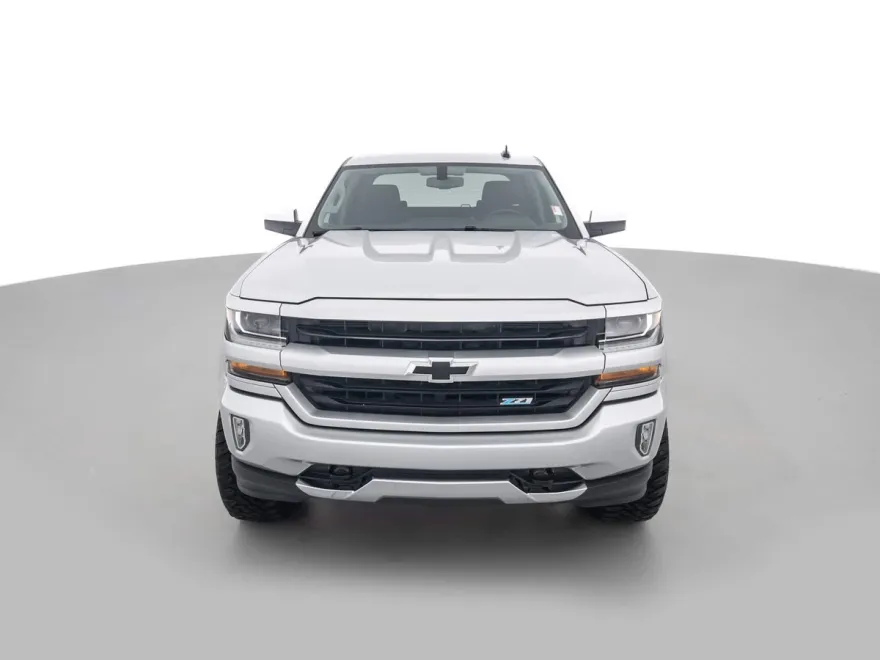 2018 Chevrolet Silverado 1500 LT Z71 photo 1