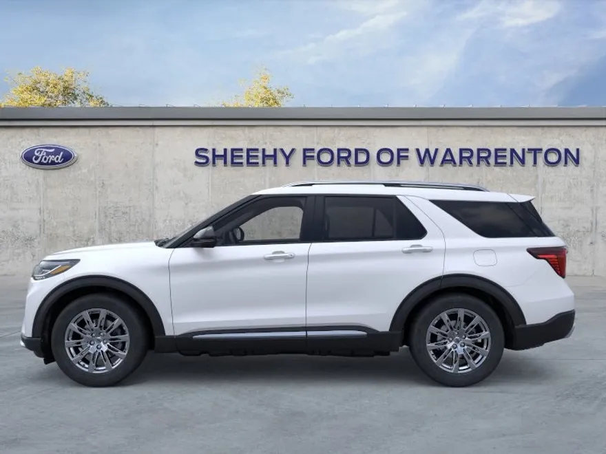 2025 Ford Explorer Platinum photo 1
