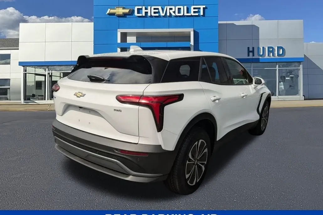2025 Chevrolet Blazer EV photo 1
