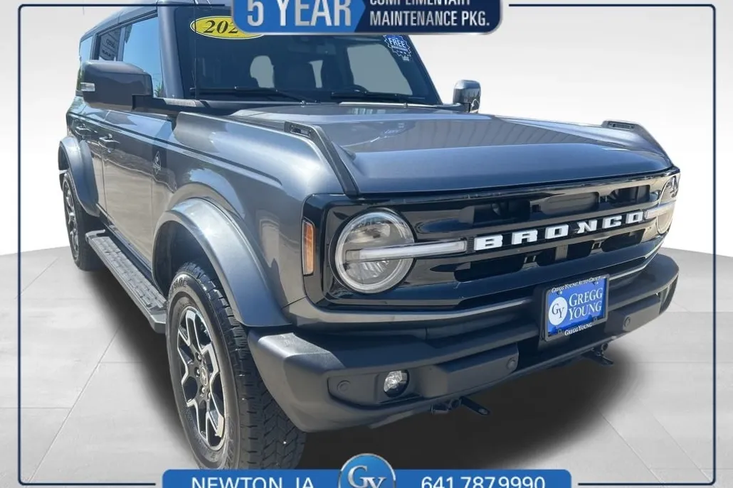2024 Ford Bronco Outer Banks photo 1