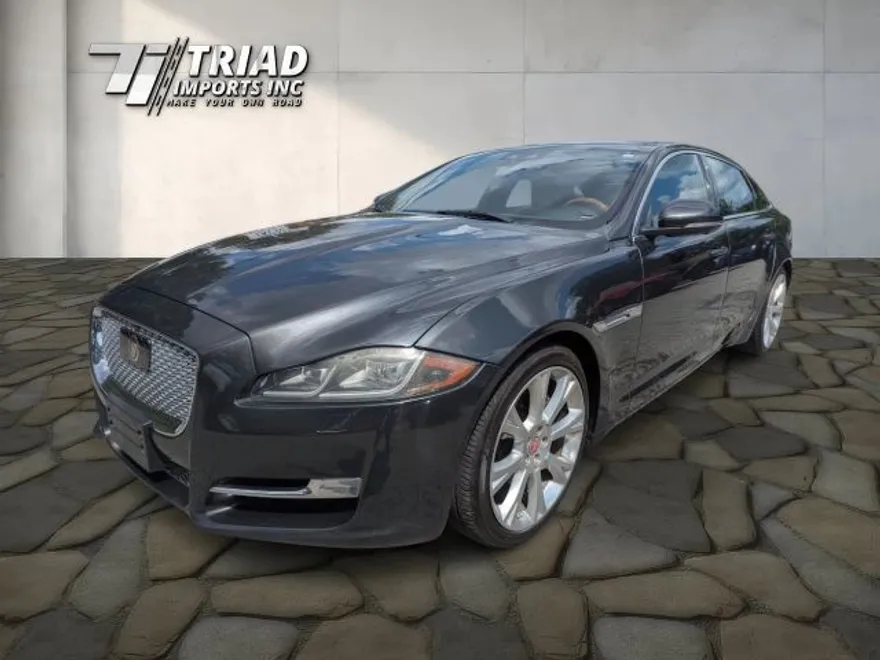 2018 Jaguar XJ XJL Portfolio photo 1
