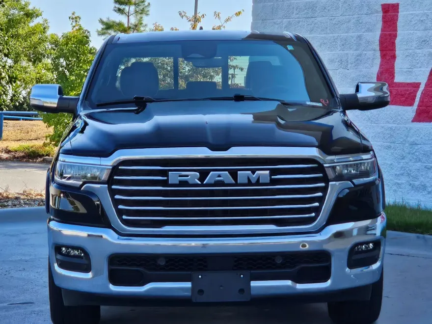 2025 Ram 1500 Laramie photo 1