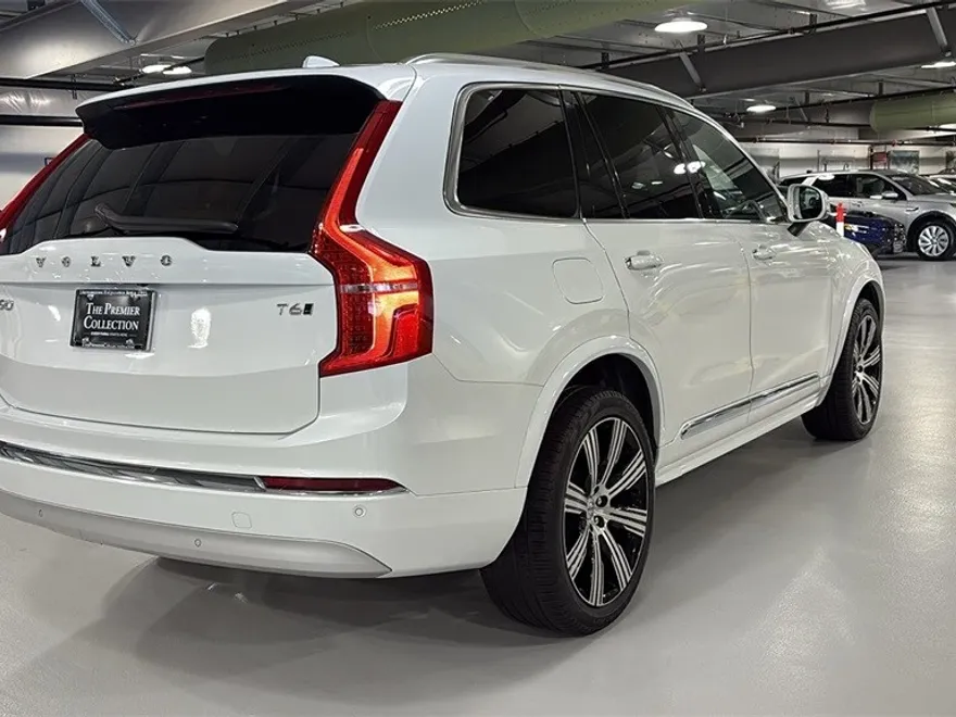 2022 Volvo XC90 T6 AWD Inscription photo 1