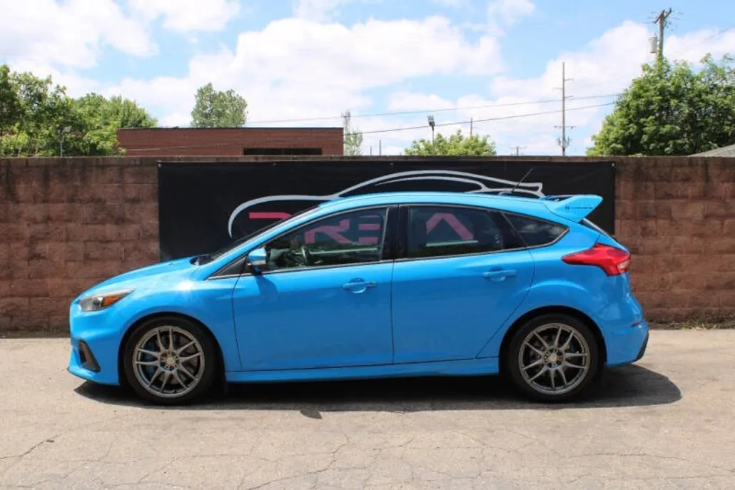 2016 Ford Focus RS photo 1