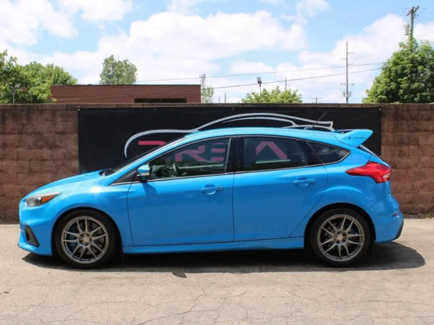 2016 Ford Focus RS photo 1