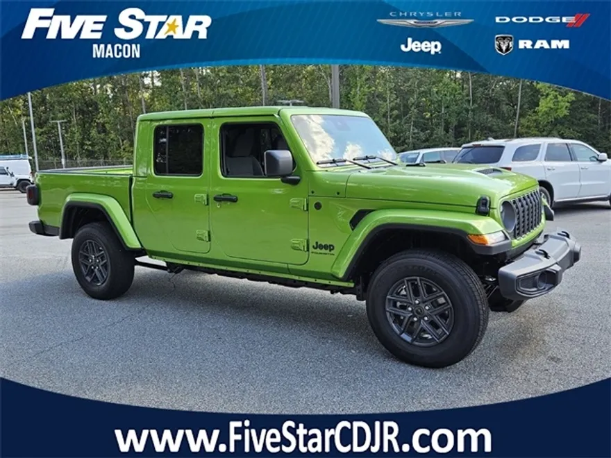 2025 Jeep Gladiator Sport S photo 1