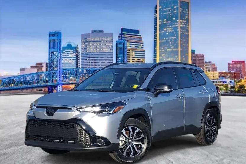 2025 Toyota Corolla Hybrid SE photo 1