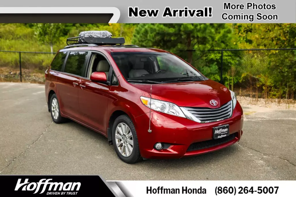 2015 Toyota Sienna photo 1