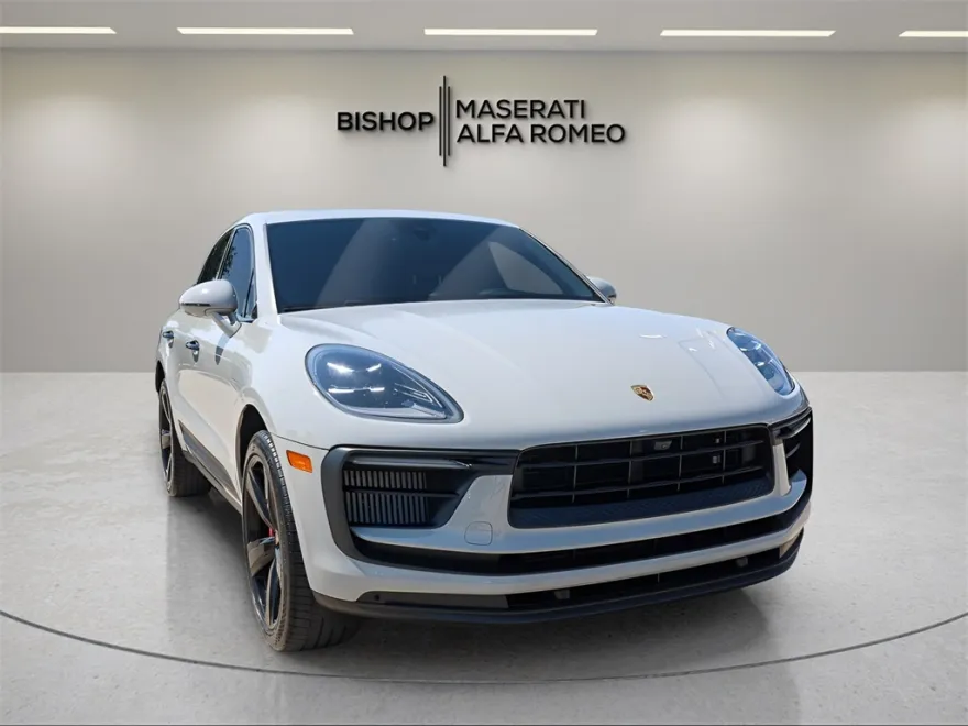 2022 Porsche Macan S photo 1