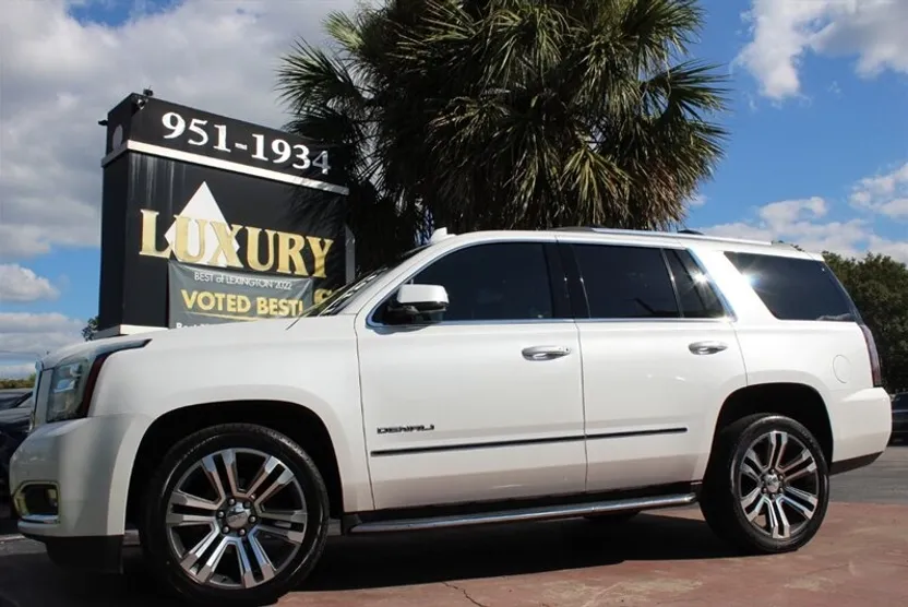 2019 Gmc Yukon Denali photo 1