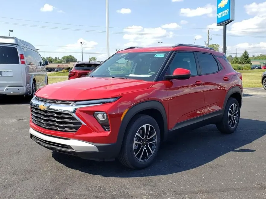 2026 Chevrolet Trailblazer LT photo 1