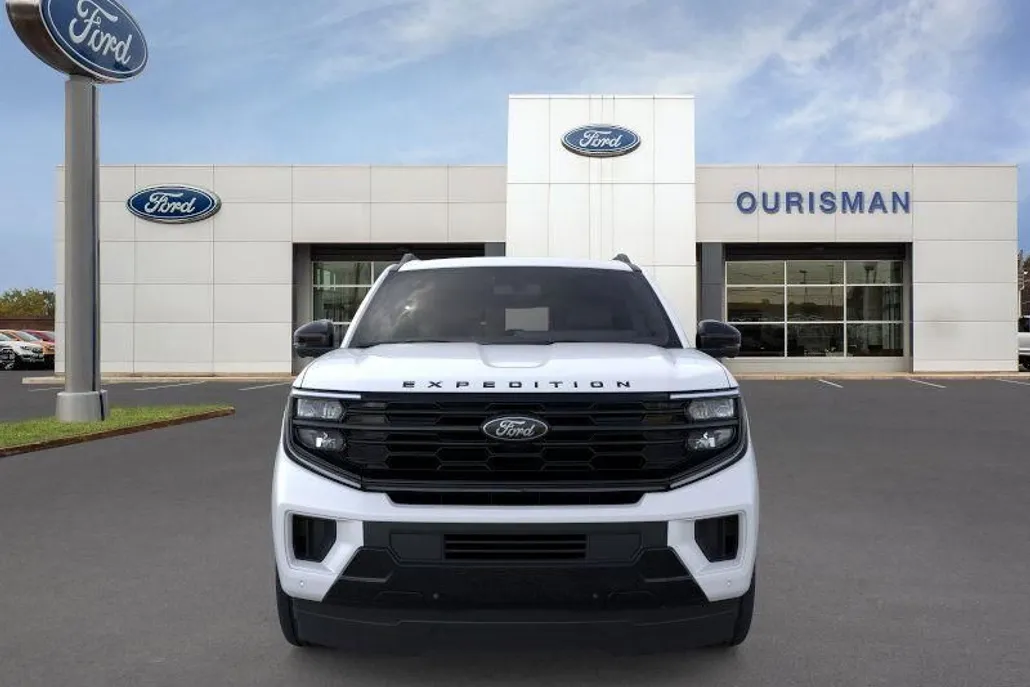 2025 Ford Expedition MAX Platinum photo 1