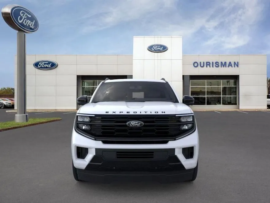 2025 Ford Expedition MAX Platinum photo 1