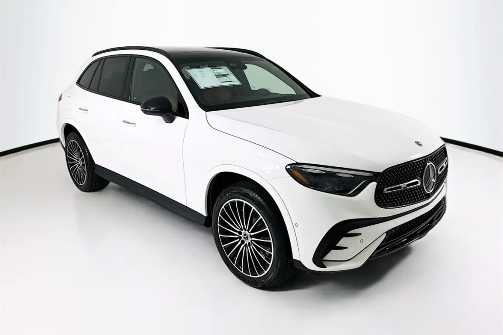 2026 Mercedes Benz GLC 300 4MATIC photo 1