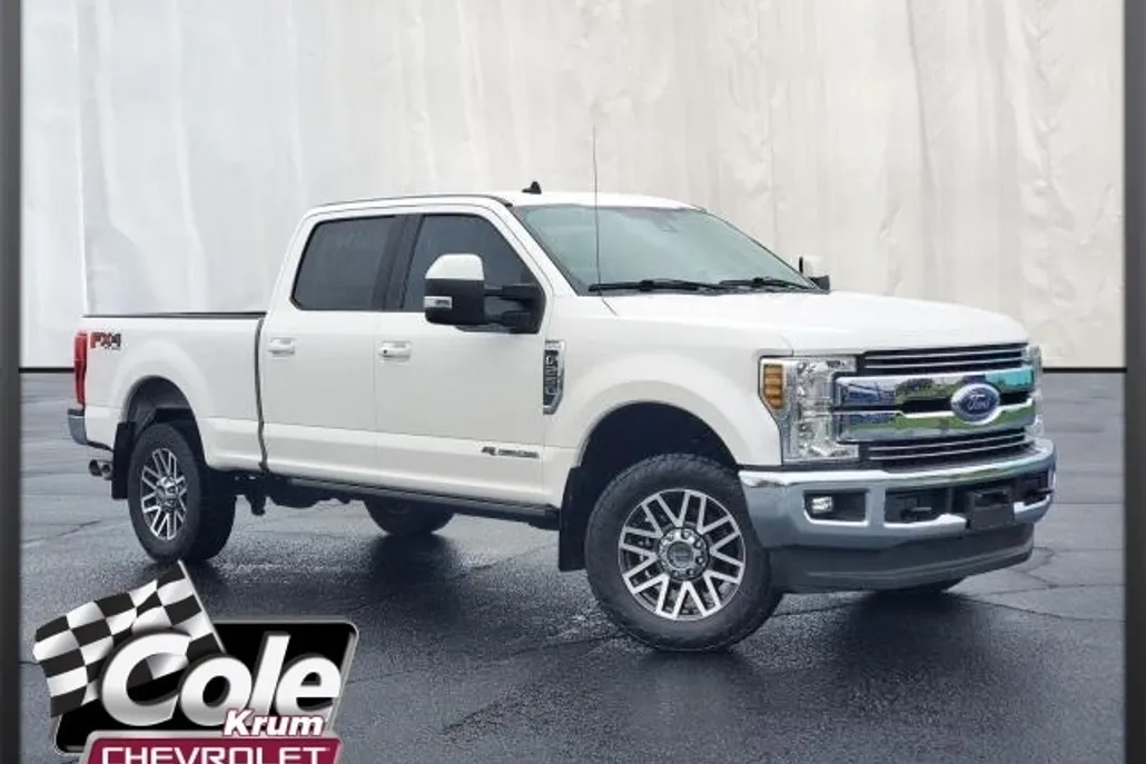 2019 Ford F-250 Lariat photo 1