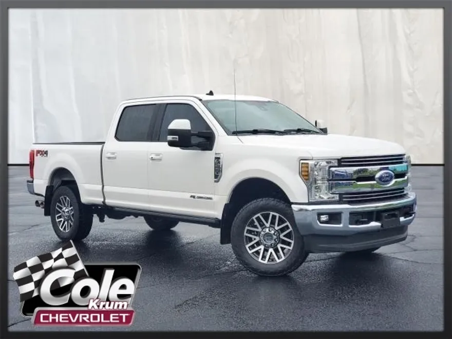 2019 Ford F-250 Lariat photo 1