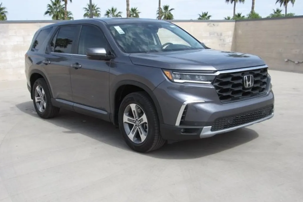 2025 Honda Pilot EX-L photo 1
