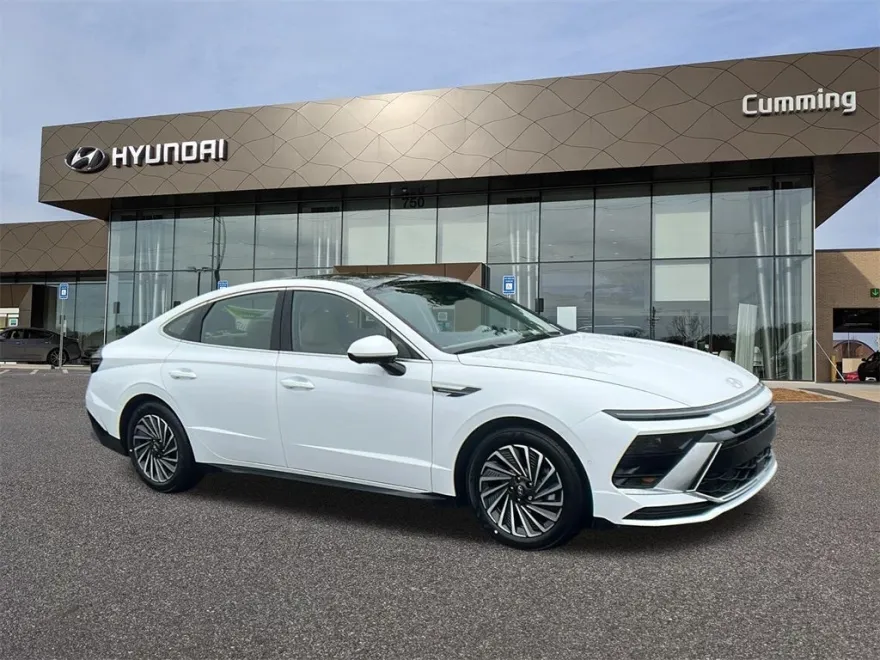 2025 Hyundai Sonata Hybrid Limited photo 1