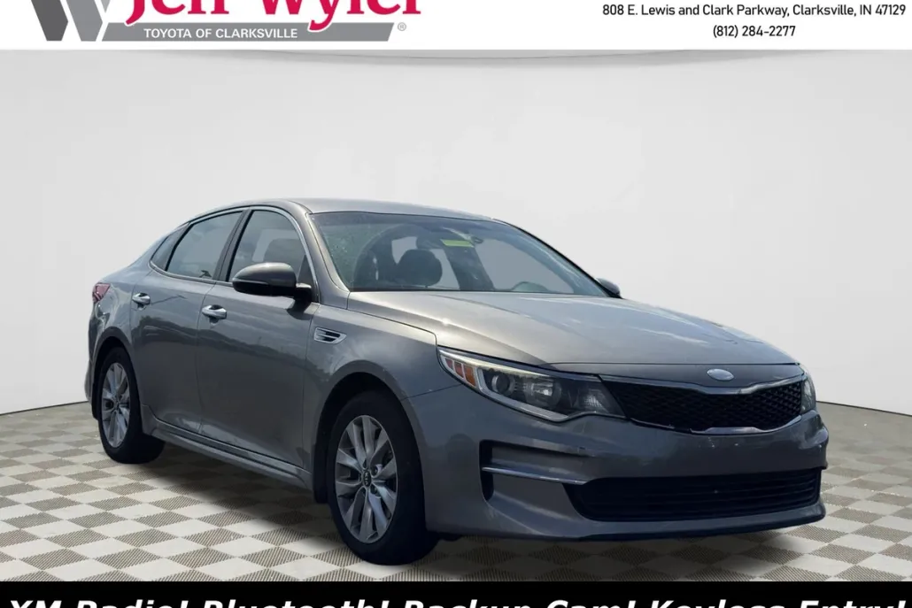 2018 Kia Optima LX photo 1