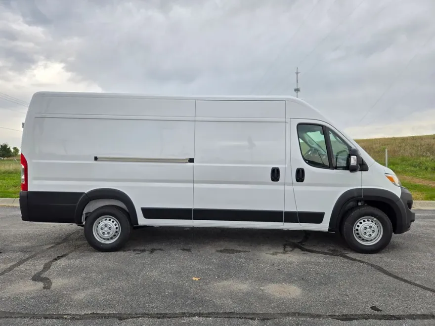 2026 Ram ProMaster 3500 photo 1