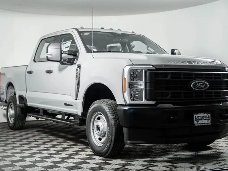 2025 Ford F-250 photo 1