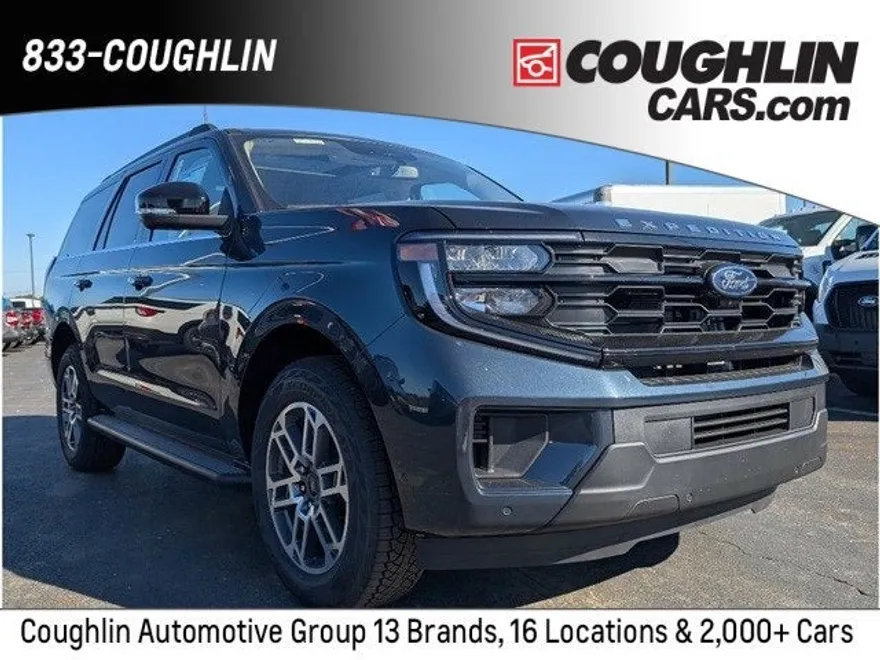 2025 Ford Expedition photo 1