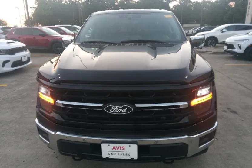 2024 Ford F-150 XLT photo 1