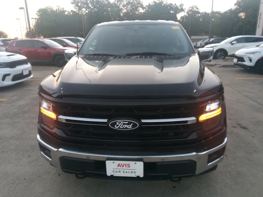 2024 Ford F-150 XLT photo 1