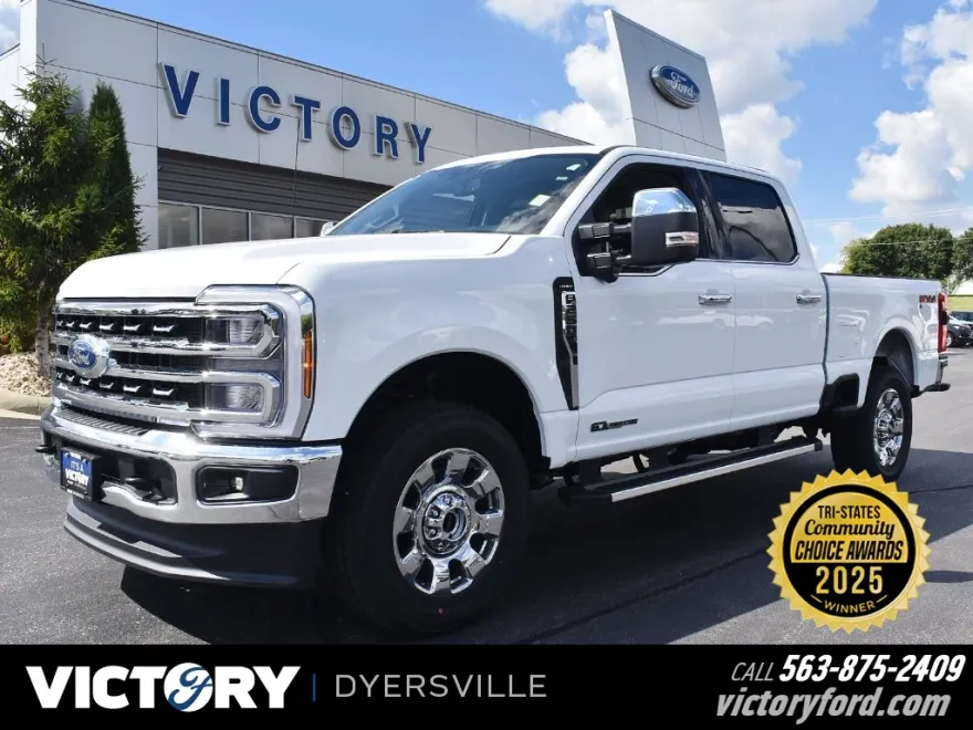 2026 Ford F-250 Lariat photo 1
