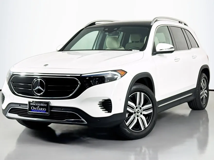 2023 Mercedes Benz EQB 300 4MATIC photo 1