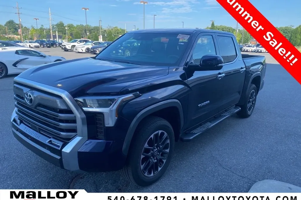2025 Toyota Tundra Limited CrewMax photo 1